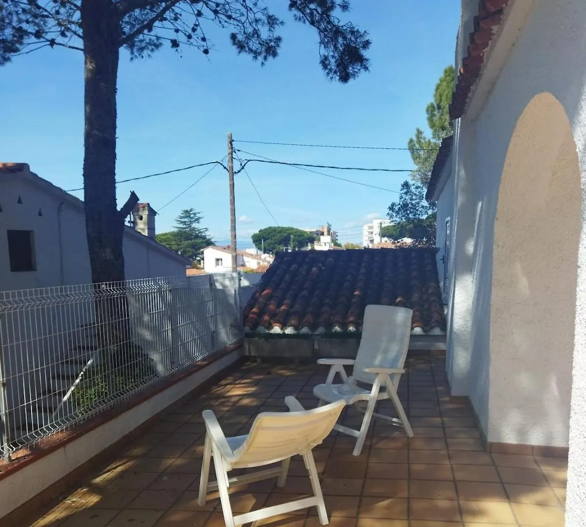 Casa A 4 Vents A Riells Vila L' Escala Casa de Férias